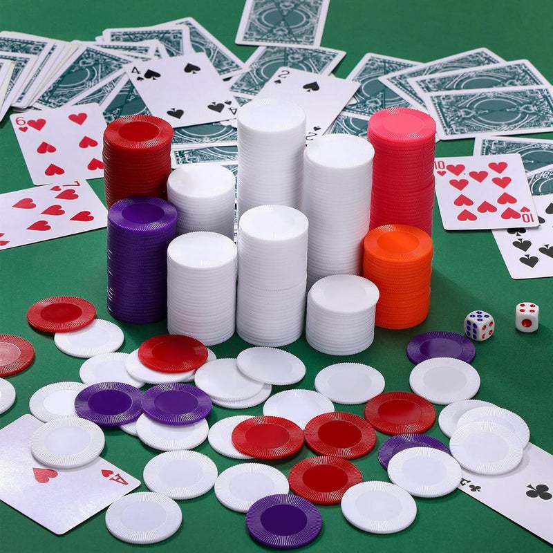Leitee 500 Pcs White Plastic Poker Chips Bulk 1.5 Inch Mini Bingo Chips Tokens Markers Blank Casino Counting Discs Learning Math Counters for Adults Interlocking Game Counting Reward Card - Image 4